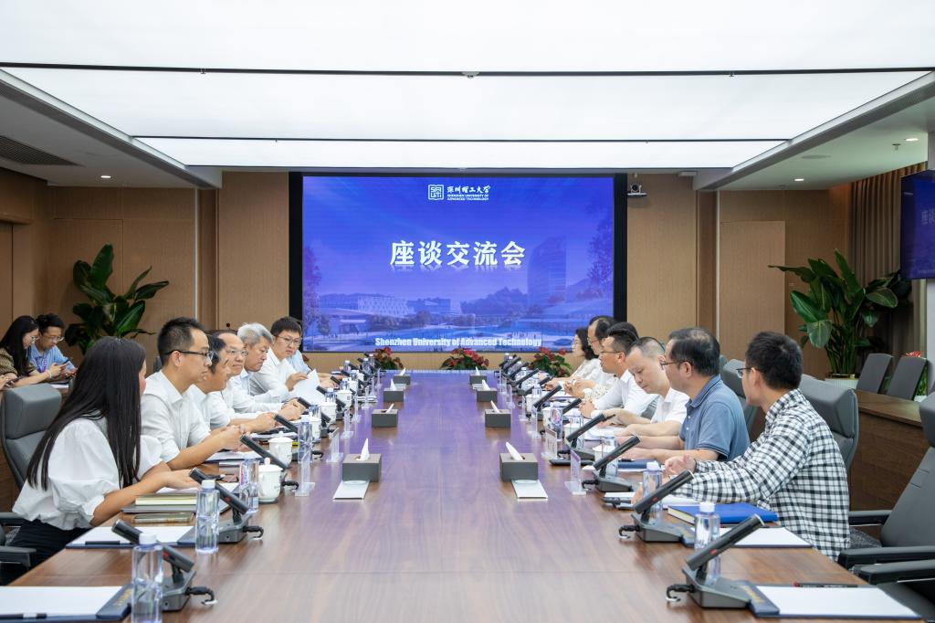光明区政府一行调研ug环球体育