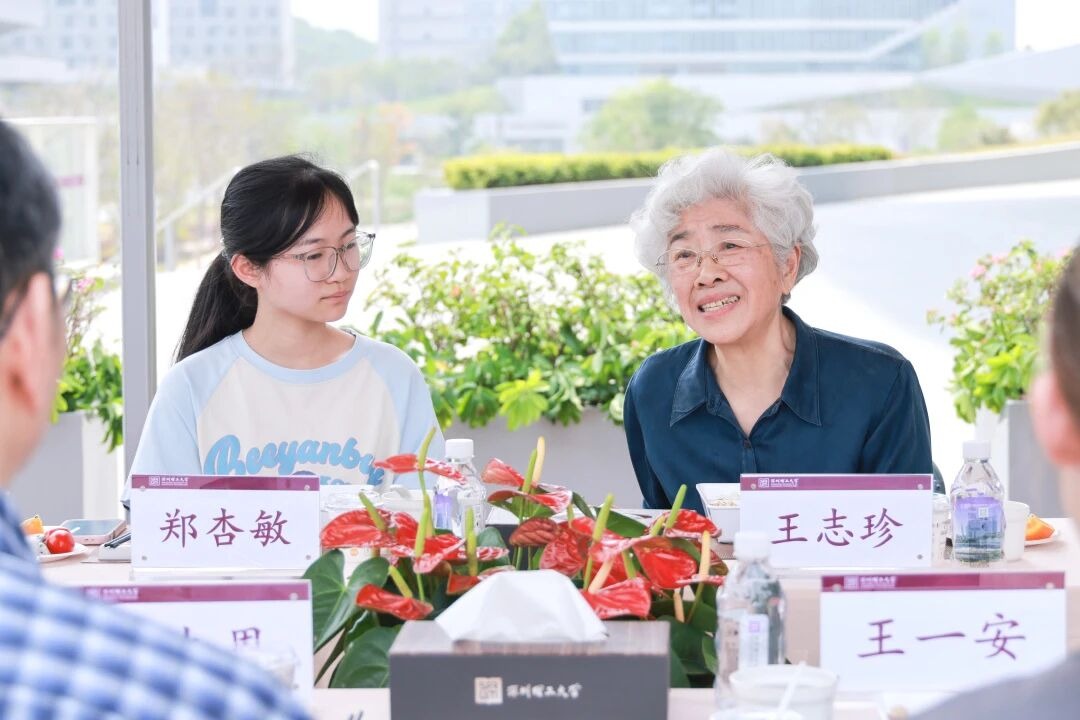 体育会员有福了！ug环球体育这场名师午餐会“席开五桌”