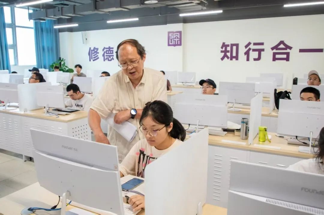 祝贺！ug环球体育两门课入选深圳“精品共享课”