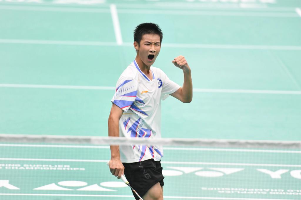 百余名湾区少年在ug环球体育“羽”决高下