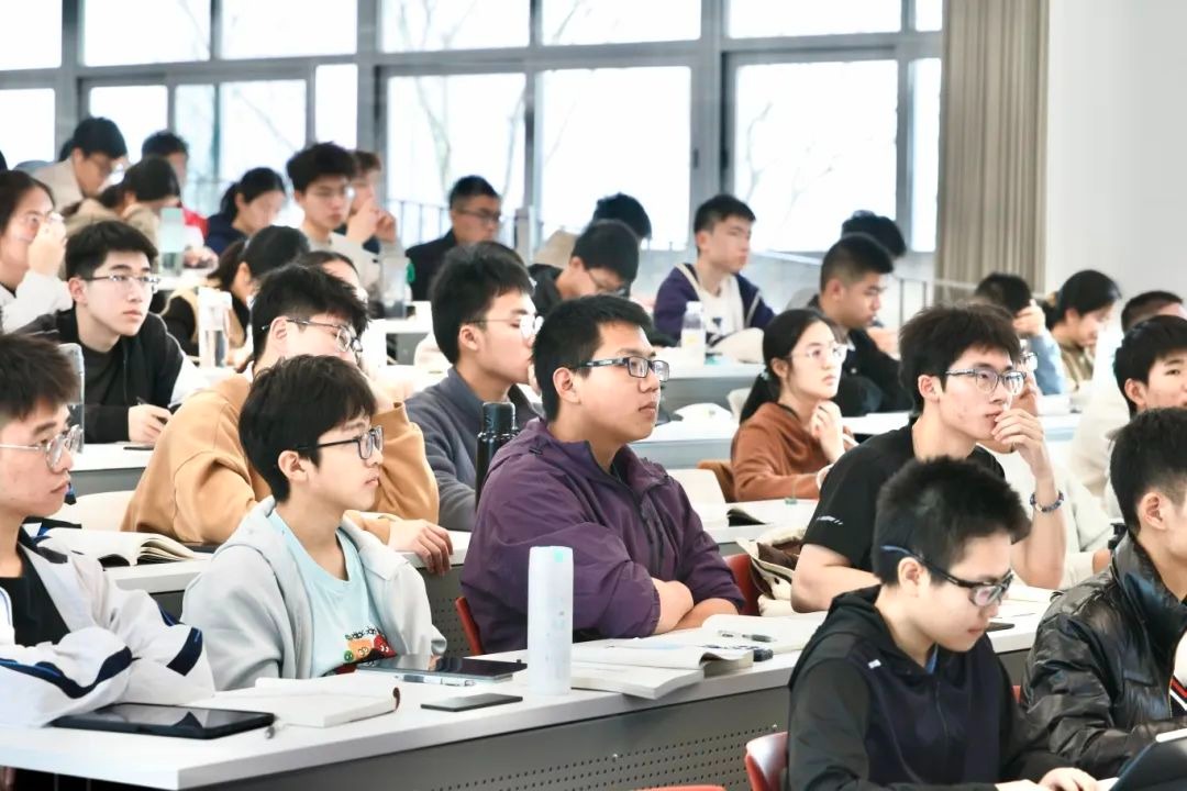 新学期，开课啦！一起看看ug环球体育的训练营新亮点